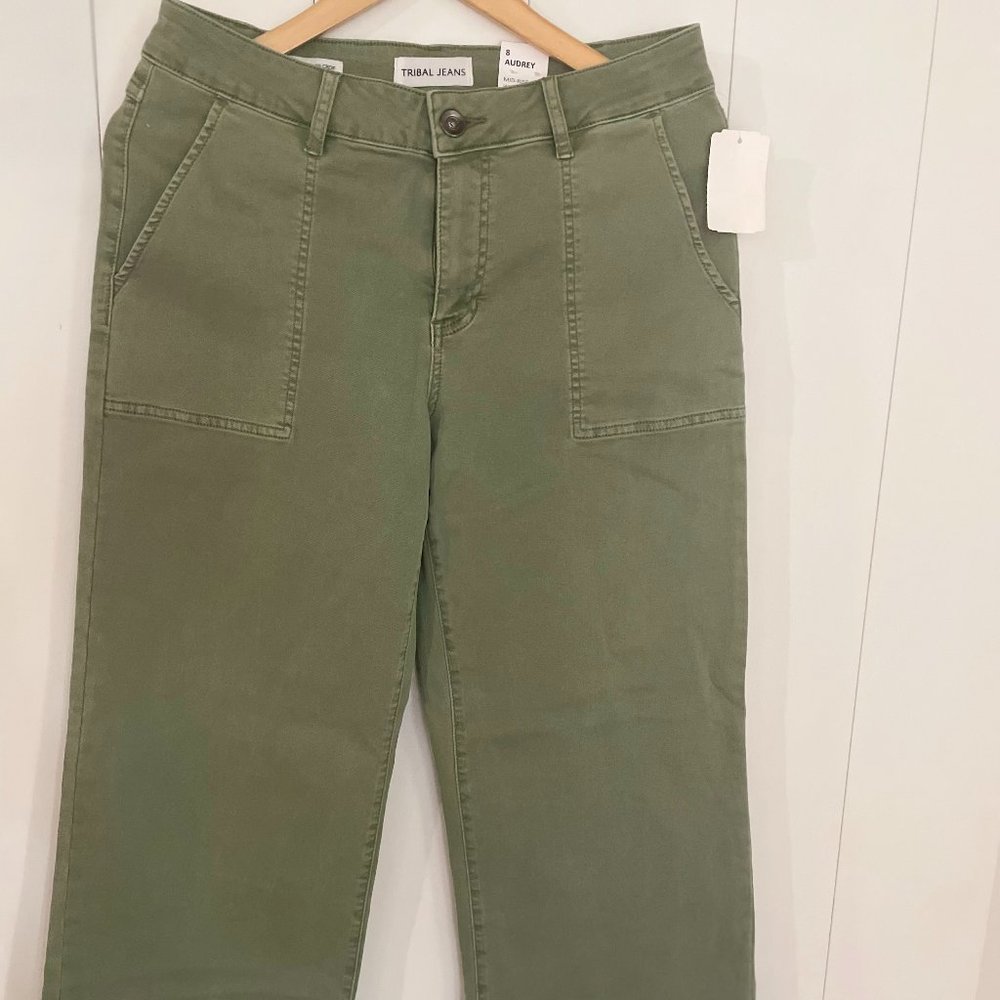 Green jean size 8, new with tags